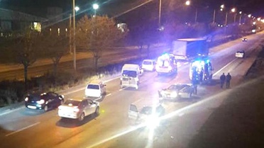 Otomobil Önce Yayaya, Sonra Araca Çarptı: 2 Ölü, 2 Yaralı