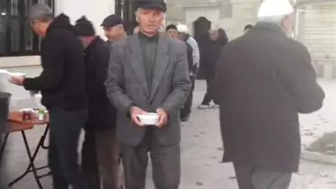 Gelibolu'da Cemaate Çorba İkramı