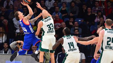 Anadolu Efes Evinde Mağlup