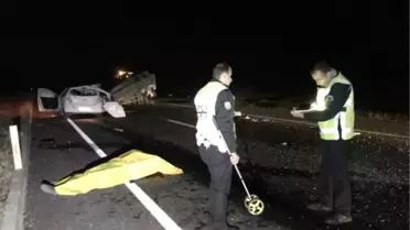 Otomobil, Traktöre Arkadan Çarptı: 1 Ölü 2 Ağır Yaralı