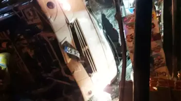 Manisa'da Tır İşçi Servisine Çarptı: 1 Ölü, 24 Yaralı