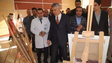 Cizre'de Toplum Ruh Sağlığı Merkezinde Hastalar Sergi Açtı