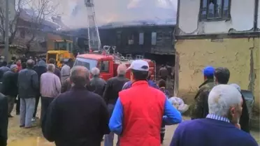 Simav'da Ev Yangını: 1 Ölü