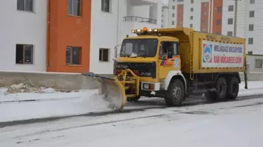Melikgazi'de Kar Temizleme Ekipleri Harekete Geçti