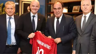 Infantino ve Demirören Basın Toplantısı Düzenliyor...