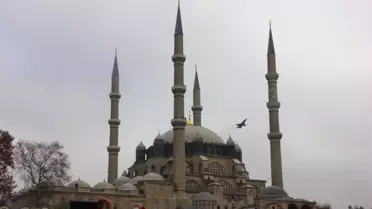 Türk Yıldızları'na Edirne'de Sevgi Seli