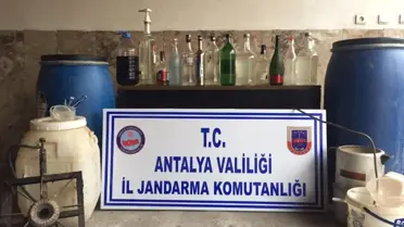 Antalya'da 264 Litre Kaçak İçki Ele Geçirildi