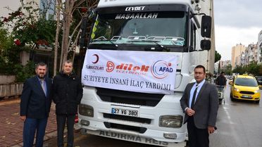 Antalya'dan Suriye'ye 1 Tır Dolusu İlaç Yardımı