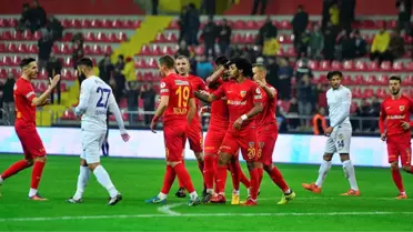 Kayserispor Sahasında Eyüspor'u 3-2 Yendi