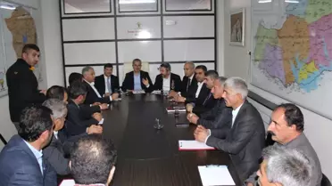 Milletvekilleri Muhtarlar ve Tütün Üreticileriyle Bir Araya Geldi