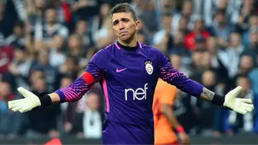 Galatasaray'da Taffarel Gitti, Muslera'nın Kötü Gidişi Başladı