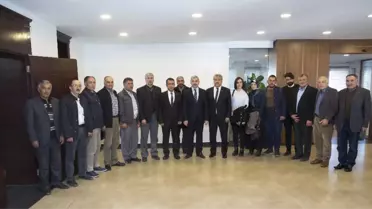 Başkan Çelik, AK Parti Pınarbaşı ve Akkışla İlçe Yönetim Kurulu Üyeleri ile Bir Araya Geldi
