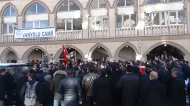 Erciş ve Muradiye'de ABD Protestosu