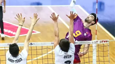 Kupa Voley Derbisinde Kazanan Galatasaray