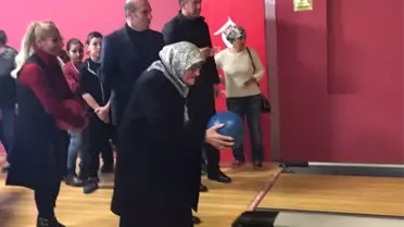 Kırklareli'de 'Veteran, Yetişkin Bowling Turnuvası' Düzenlendi