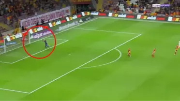 Galatasaray, Hatalı Goller Yiyen Muslera'ya Antrenör Arıyor