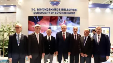 Büyükçekmece Belediyesi Yerel Yönetimler Kitap Fuarı'nda