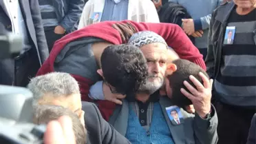 Öğrencisi Tarafından Öldürülen Okul Müdürü Son Yolculuğuna Uğurlandı