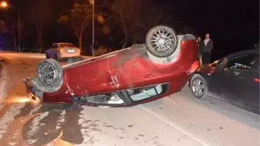 Sinop'ta Otomobil Takla Attı: 2 Yaralı