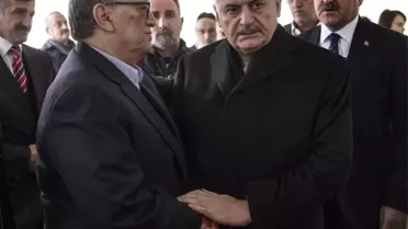 Başbakan Yıldırım Mesut Yılmaz'a Taziye Ziyaretinde Bulundu