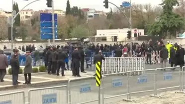 Eski Başbakanlardan Yılmaz'ın Oğlu Son Yolculuğuna Uğurlanıyor - Meral Akşener