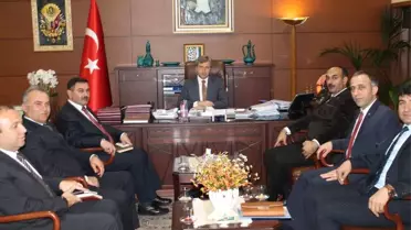 Tavuk Çiftliğindeki Artıklardan Enerji Elde Edecekler