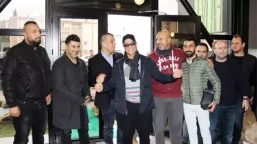 Van Damme Kocaeli'de Açacağı Spor Salonu İnceledi