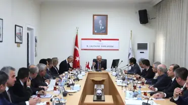 İl Ekonomi Toplantısı' Tülomsaş'ta Gerçekleştirildi