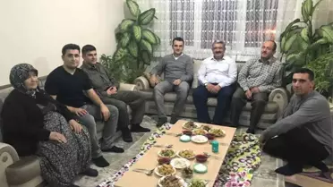 Altıntaş Protokolü Şehit Ailesini Ziyaret Etti