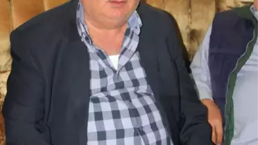 Eski Belediye Başkanı Özcan'ın Aracı Kurşunlandı