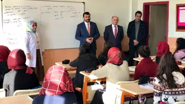 AK Parti Kırşehir Milletvekili Çetinkaya'dan Okul Ziyareti