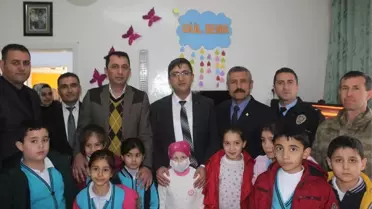 Evde Eğitim Gören Gül Sema'ya Duygulandıran Ziyaret