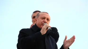 F-16 Olur, Tank Olur, İnlerine Gireriz'