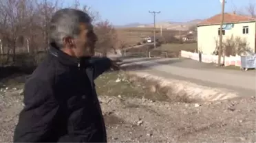 Güllü Nine,1 Yıldır 67 Yıllık Hayat Arkadaşını Bekliyor