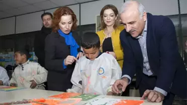 Vali Zorluoğlu ve Eşinden Tegv'e Ziyaret