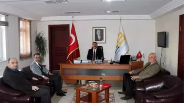 Gençlik Hizmetleri ve Spor İl Müdüründen Başkan Karakullukçu'ya Ziyaret