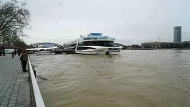 Almanya'nın Güneybatısında Su Baskını Tehlikesi