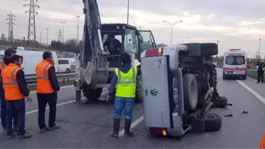 Uçağa Yetişmeye Çalışan Pilot Aracıyla Takla Attı