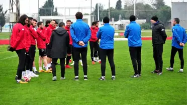 Samsunspor 15 As Futbolcusuyla Çalışabildi