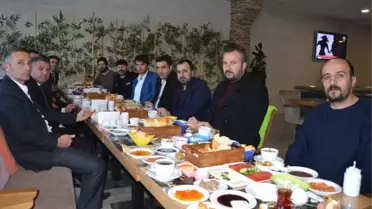 Başkan Tekin Gazetecilerle Bir Araya Geldi