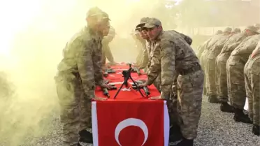 Askerlerin Yemin Töreninde Duygusal Anlar Yaşand