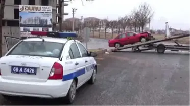 Aksaray'da İşçi Servisi ile Otomobil Çarpıştı: 7 Yaralı