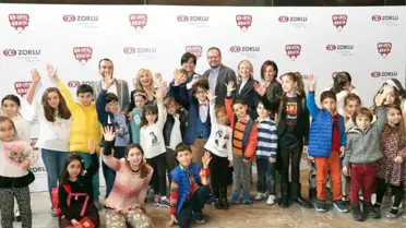 Zorlu Holding'den Çocuklara Özel Yaratıcı Yazarlık Eğitimi