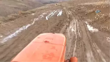 Isparta'da Düşen Askeri Uçağın Enkazındaki İncelemeler Sürüyor