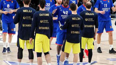 THY Euroleague: Anadolu Efes: 84 - Fenerbahçe Doğuş: 89