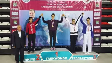 Antalya'dan Madalya ile Döndüler