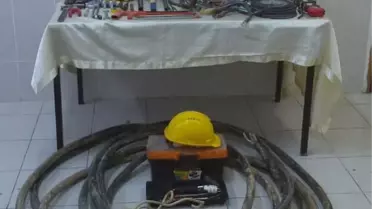 Besni'de Kablo Hırsızları Suçüstü Yakalandı