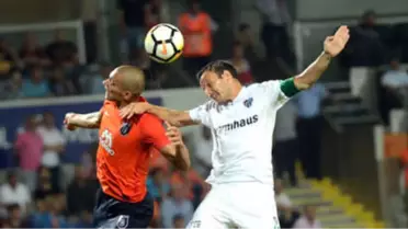 Medipol Başakşehir, Bursaspor'a Konuk Oluyor