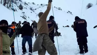 Bitlis'teki Çığ Faciasında Şehit Sayısı 5'e Yükseldi! Arama Kurtarma Çalışmaları Sürüyor