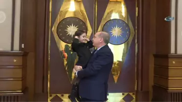 Erdoğan O Minik Hayranıyla Bir Araya Geldi
